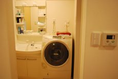 意外と知らない!?マンションの洗濯排水口の洗浄│洗濯機の大型化対策 意外と知らない!?マンションの洗濯排水口の洗浄│洗濯機の大型化対策