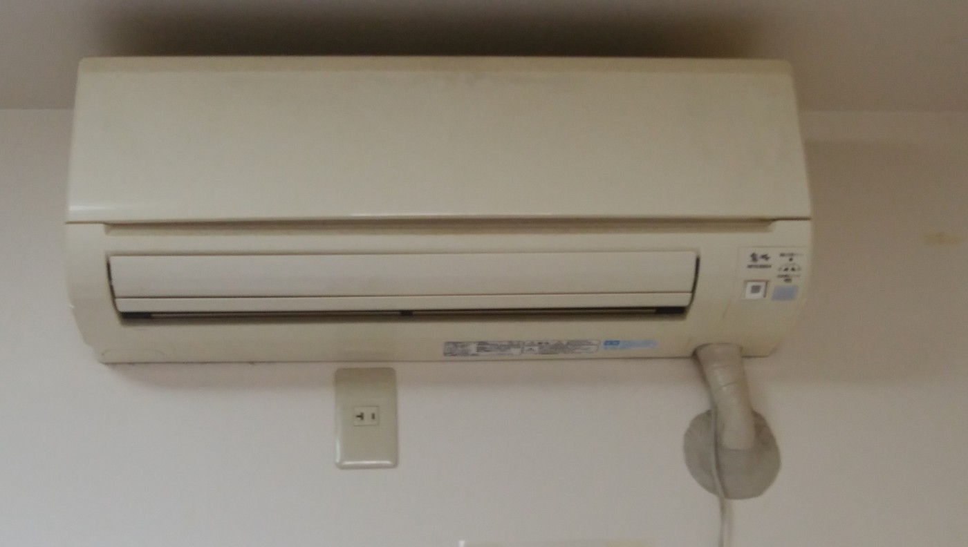 コロナ対策|換気の時のエアコンは「停止?」「つけたまま?」電気代が節約できるのはどっち? コロナ対策|換気の時のエアコンは「停止?」「つけたまま?」電気代が節約できるのはどっち?