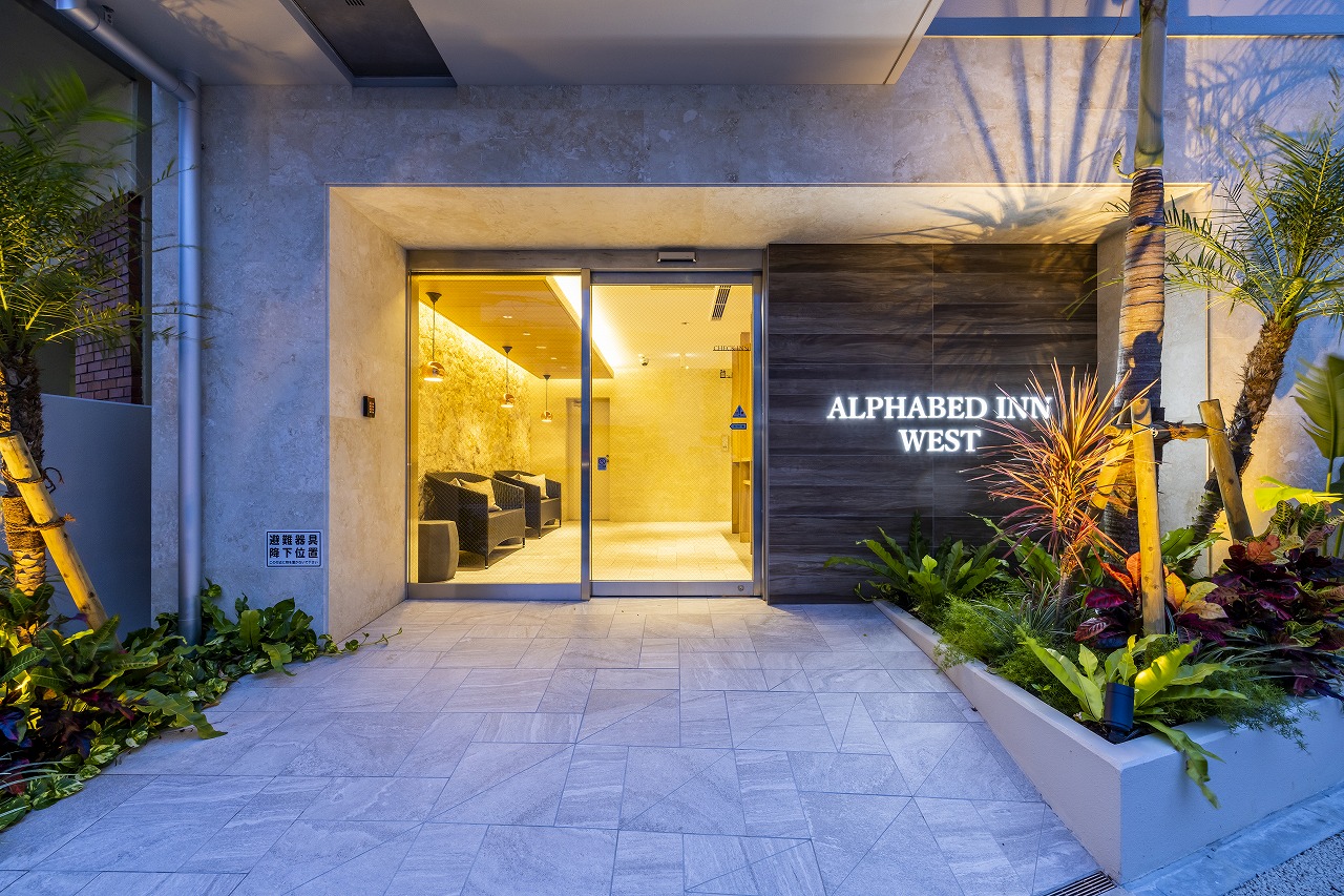 2021年8月 NEW OPEN！ ALPHABED INN 那覇国際通りWEST